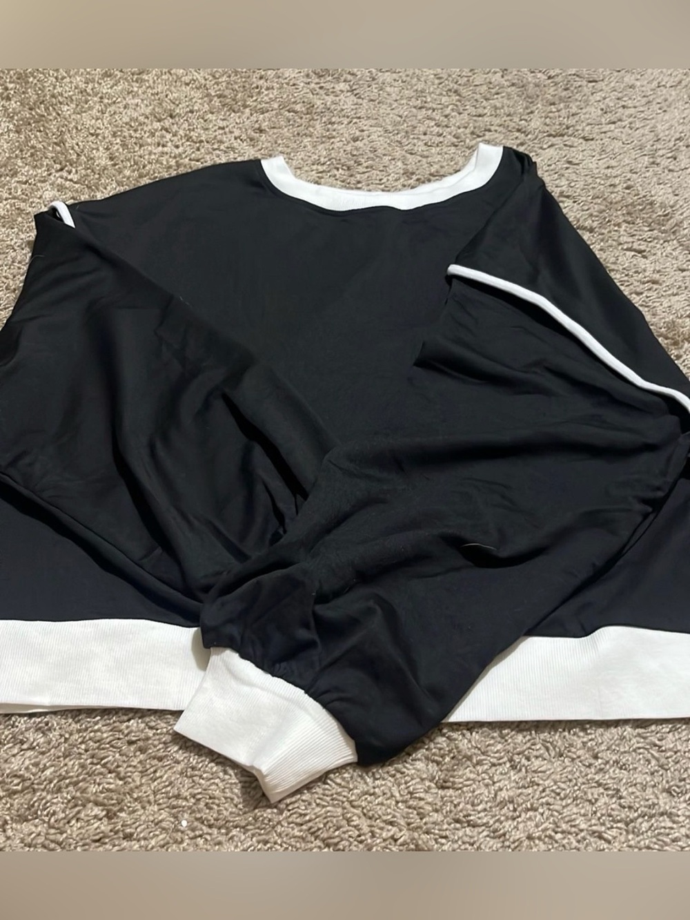♥️Black Sweatshirt Pullover with White Rib Trim & matching skirt